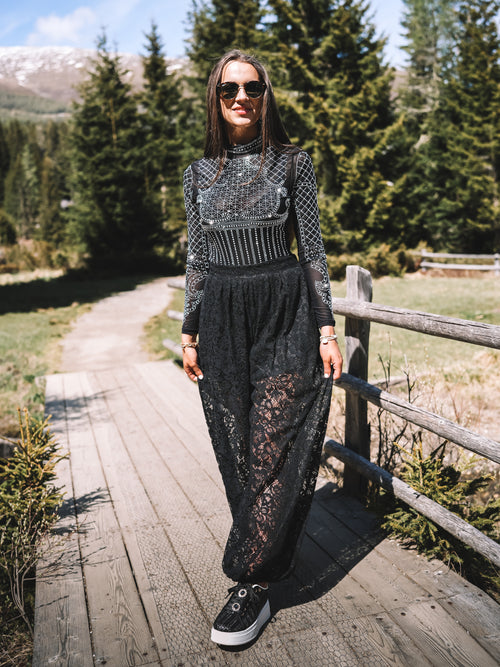 Spitzenhose „Noir Muse“
