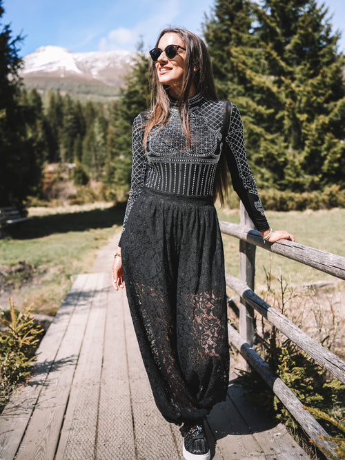 Spitzenhose „Noir Muse“