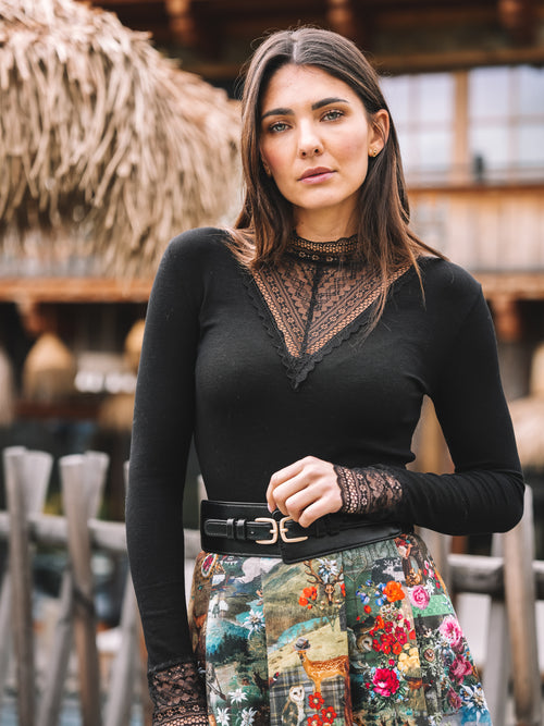 Spitzentop "Noir Allure"