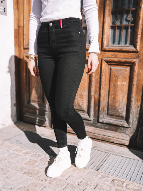 "Midnight Charm" Slimfit Jeans