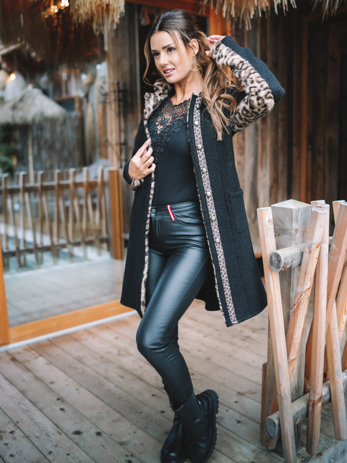 Mantel "Alpine Elegance"