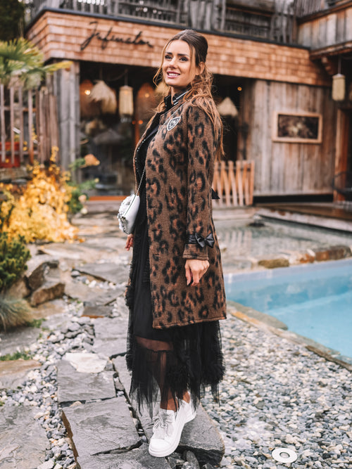 Mantel "Panthera Bow"