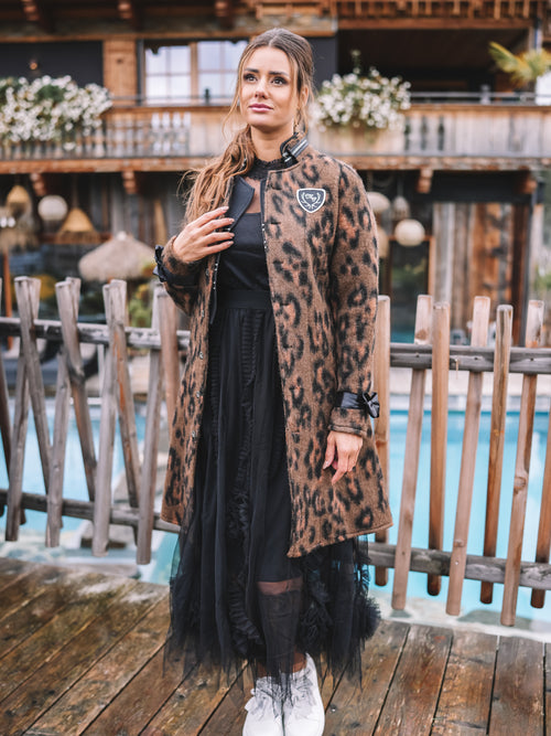 Mantel "Panthera Bow"