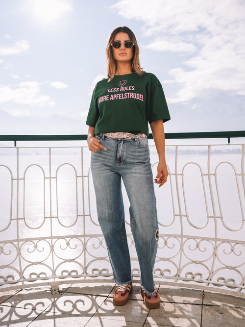 Oversized T-Shirt "Everyday Pleasure"