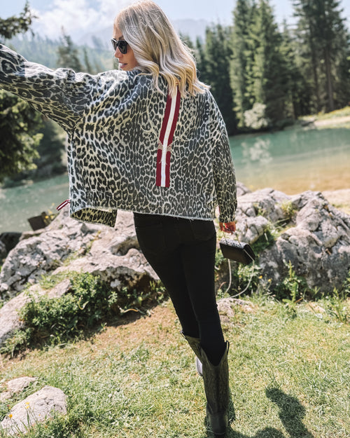 Oversized Jeansjacke „Leopard Grace“ - grau