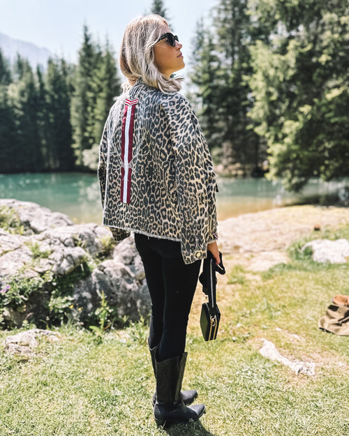 Oversized Jeansjacke „Leopard Grace“ - braun