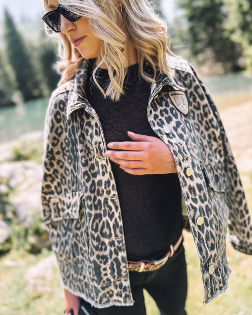 Oversized Jeansjacke „Leopard Grace“ - braun