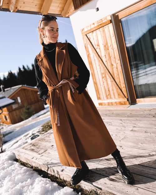 Longweste „Alpine Charm“ braun