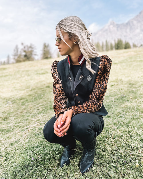 Leopard Crowned Elegance