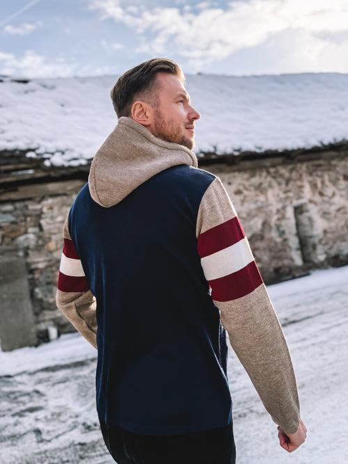 Strickjacke "Iconic Alpine"