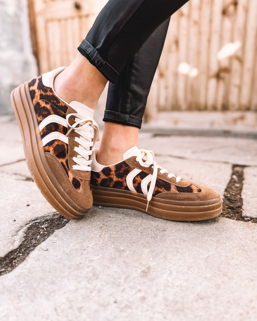 Sneakers „Mountain Leo“