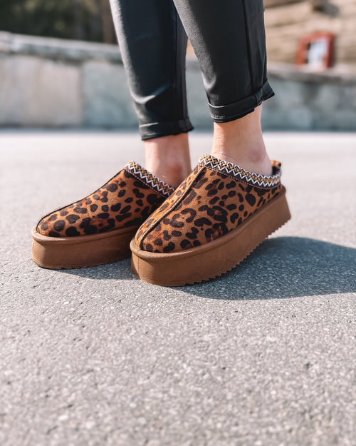 Slipper „Into the Wild“