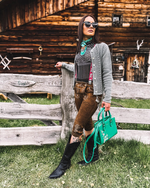 Strickjacke „Almzeit“