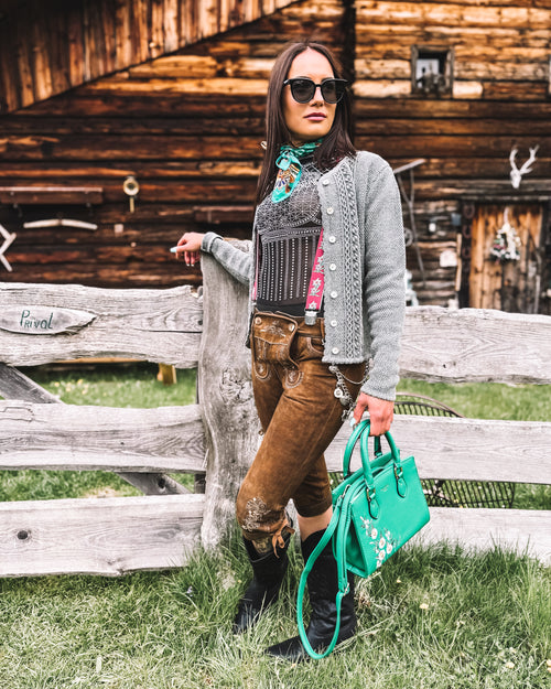 Strickjacke „Almzeit“