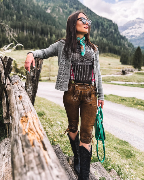 Strickjacke „Almzeit“