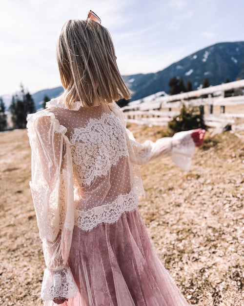 Spitzenbluse „Sweet Alpine