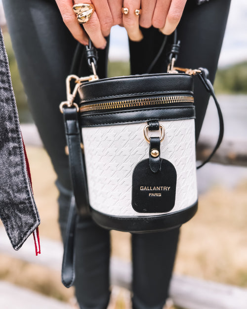 Tasche "Noir Crème“