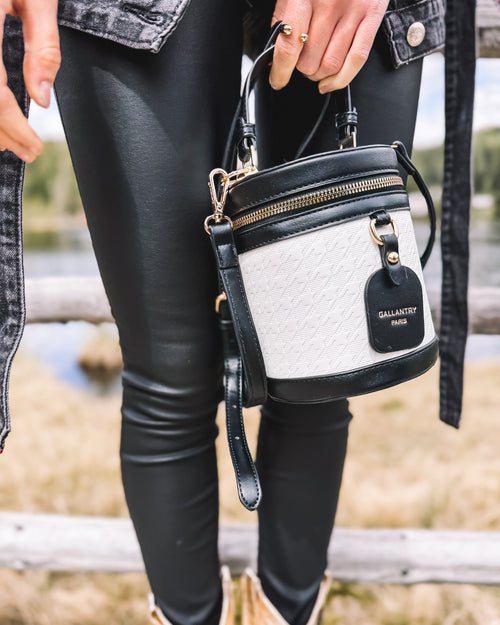 Tasche "Noir Crème“