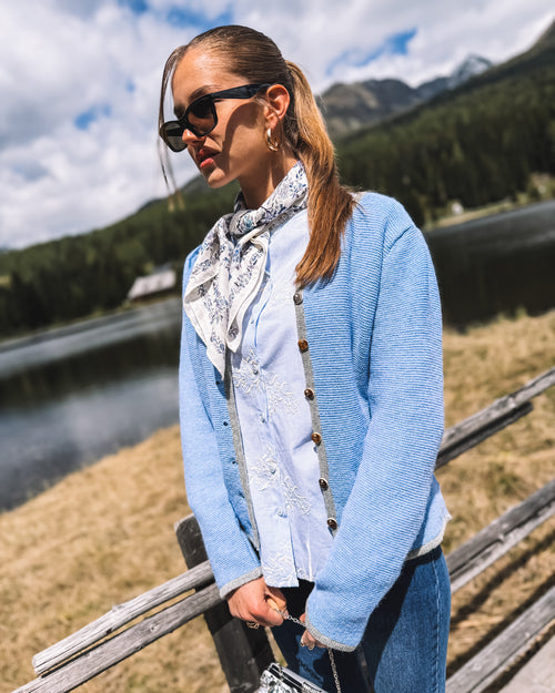 Strickjacke „Almhimmel“