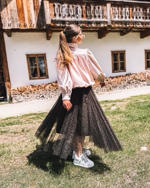 Sneakers „Silver Bow“