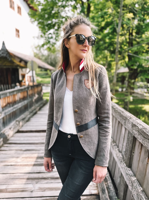 Leinenblazer "Linen Elegance"