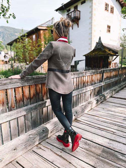 Leinenblazer "Linen Elegance"