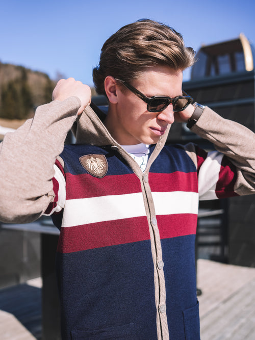 Strickjacke "Iconic Alpine"