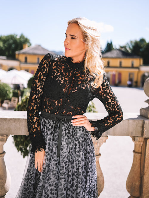Spitzenbluse „Elegance Noir“