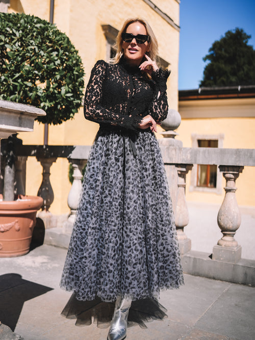 Spitzenbluse „Elegance Noir“