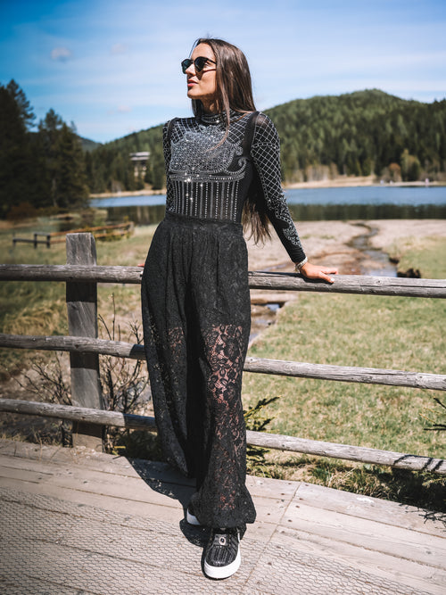 Spitzenhose „Noir Muse“