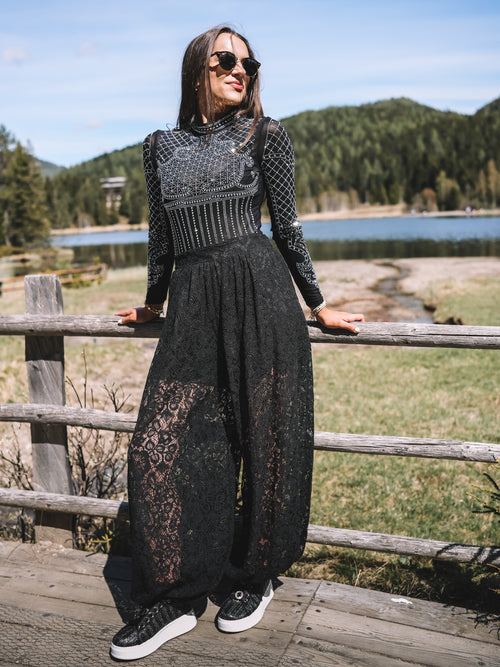 Spitzenhose „Noir Muse“
