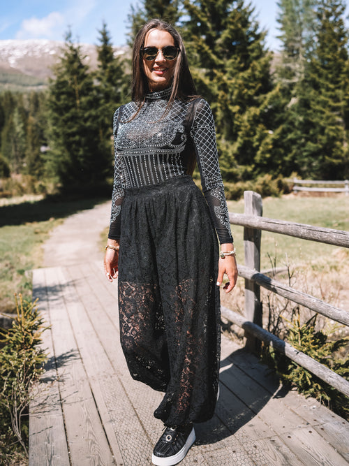 Spitzenhose „Noir Muse“