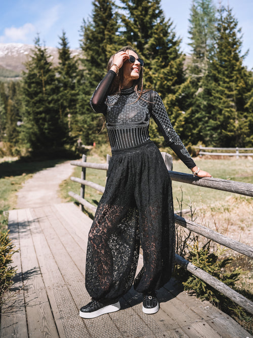 Body „Rebellin der Berge“