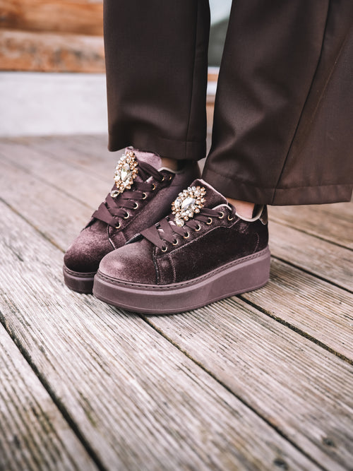 Sneakers "Velvet Queen"