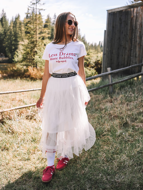 T-Shirt „Less Drama More Bubbles“