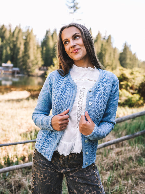 Strickjacke „Alpine Sky“