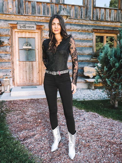 "Midnight Charm" Slimfit Jeans