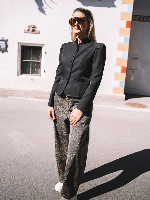 Blazer "Alpine Black Affair“