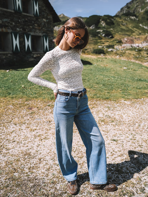 Sneakers „Leopard Society“