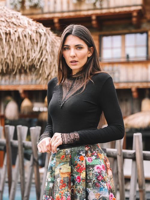 Spitzentop "Noir Allure"