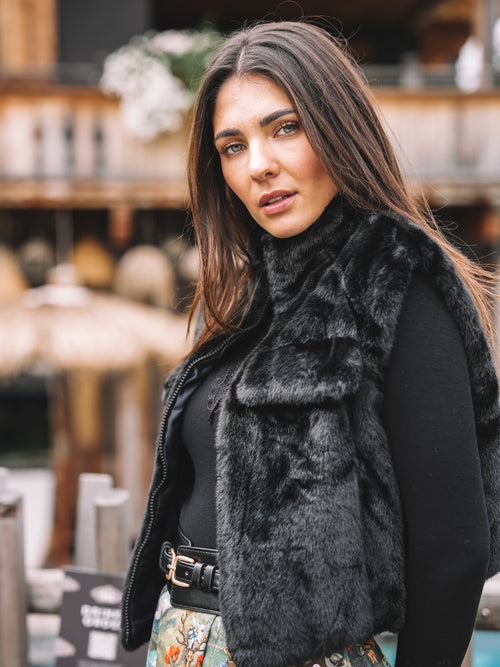 Fake Fur Weste "Fur & Flair"