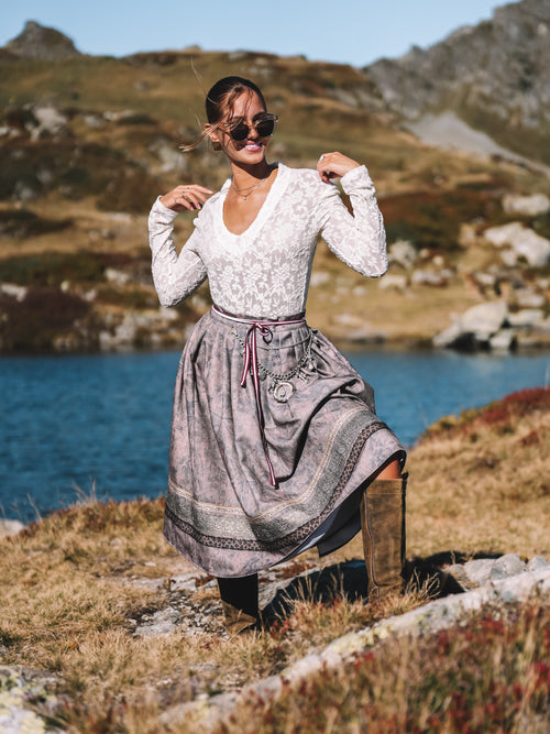 Spitzentop „Bergblume“