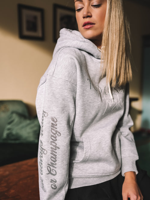 Hoodie „Too Glam to Ski“