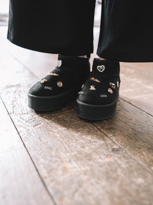 Boots "Noir Wildcharms"