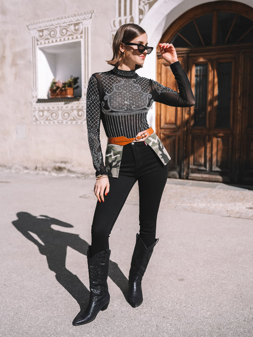 Body „Rebellin der Berge“