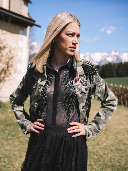 Jeansjacke „Goldrebellin" (mit Schulterklappen)