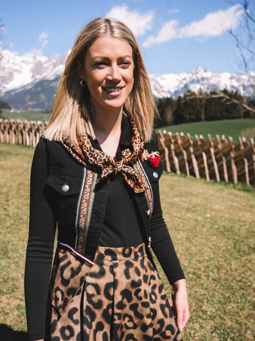 Jeansgilet „Bergleopard“