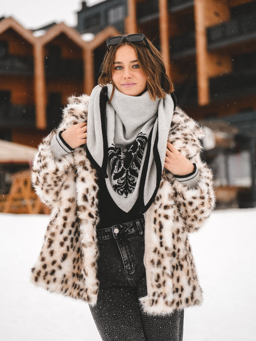 Kunstpelzmantel „Ice Leopard Allure“