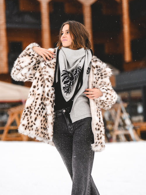 Kunstpelzmantel „Ice Leopard Allure“