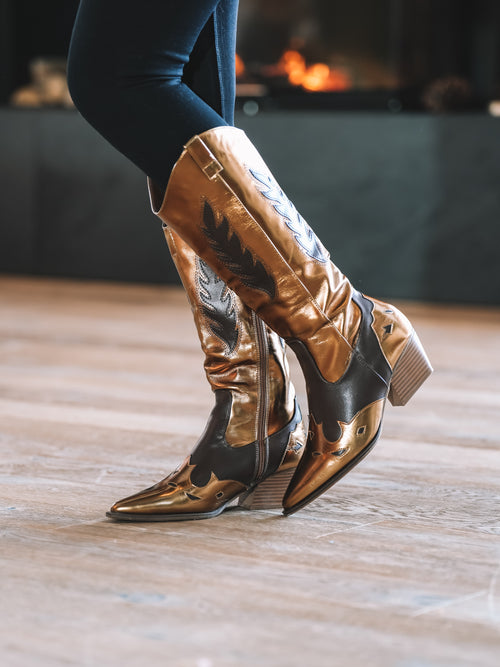 Stiefel "Golden Range"